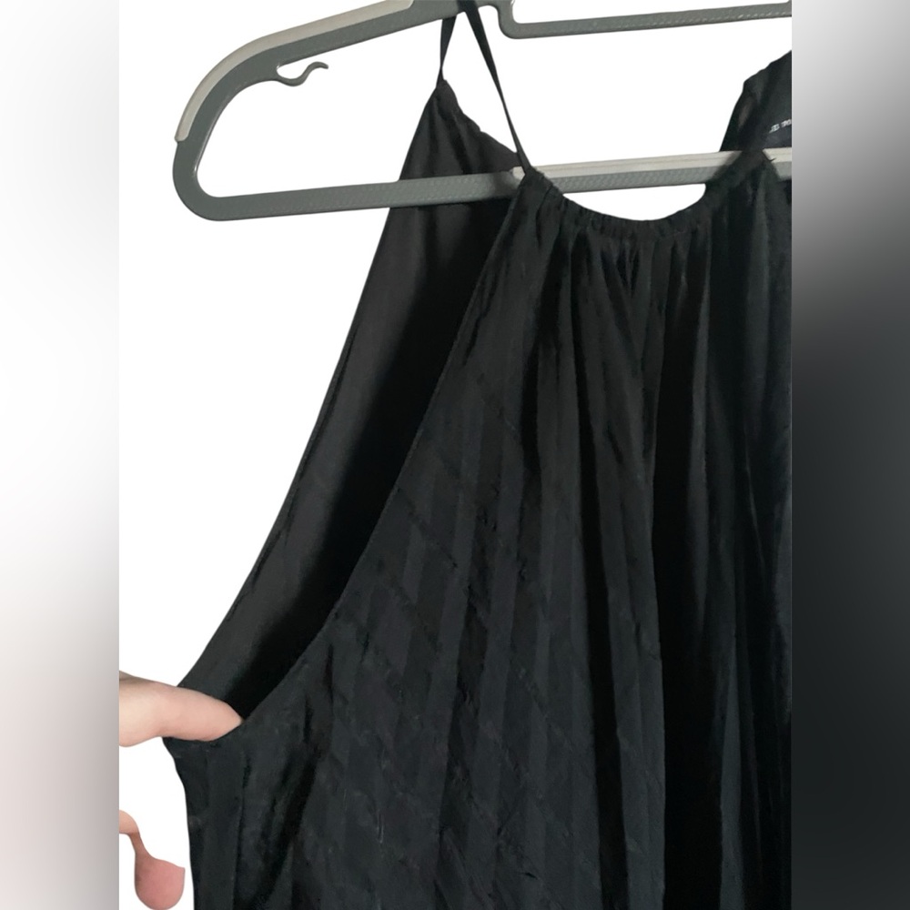 CLUB MONACO Burnout Pleated Maxi Dress Black  Size 8 - Picture 7 of 13